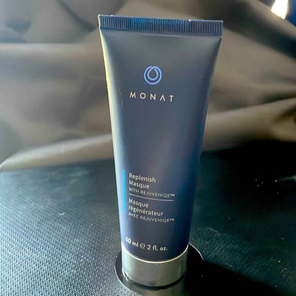 Monat Replenish Masque